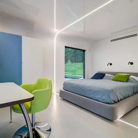 Appartement Dom Na Wodzie - Flohotel 4*