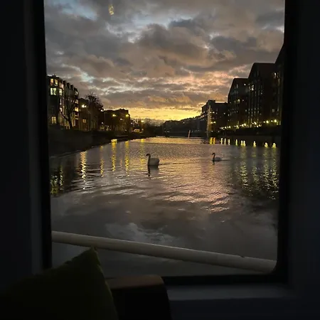 Dom Na Wodzie - Flohotel Appartement 4*