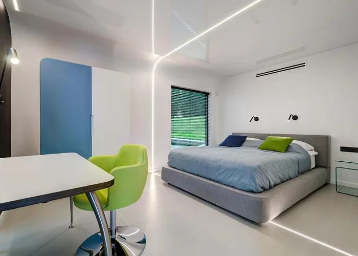 Daire Dom Na Wodzie - Flohotel 4*