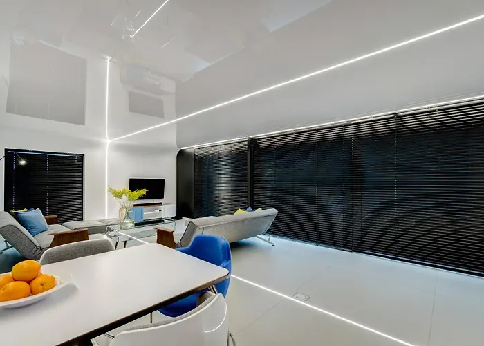 Dom Na Wodzie - Flohotel Daire