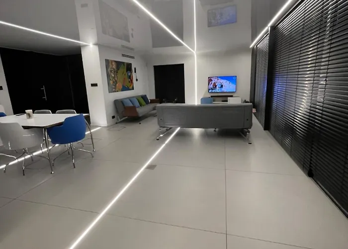 Daire Dom Na Wodzie - Flohotel