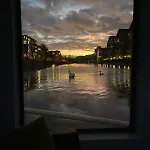 Dom Na Wodzie - Flohotel Apartment 4*